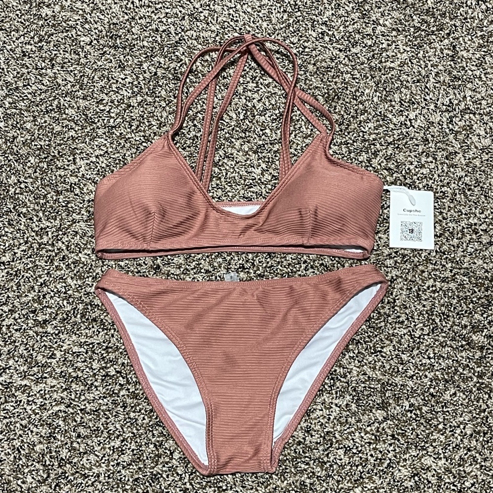 NWT CUPSHE mauve bikini. Sz small.